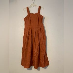 Dress with pockets
